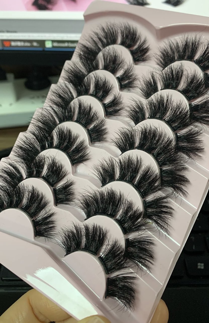 30 packs of lashes