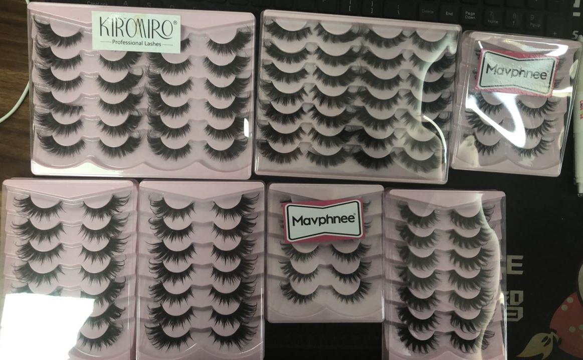 7 packs of lashes